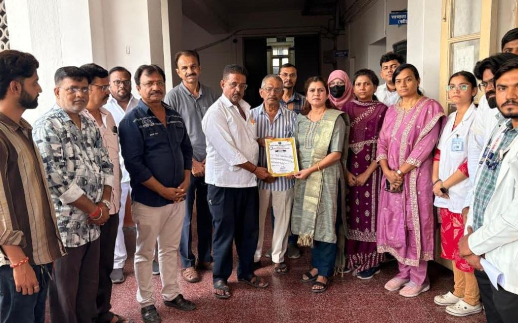 https://hinduprakashwarta.com/wp-content/uploads/2026/06/1002511030.jpg